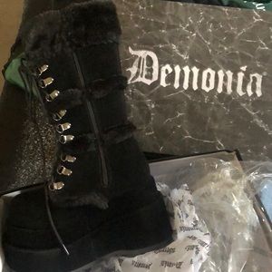 Brand new Demonia platform boots